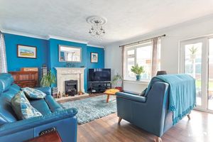 Photo 7- click for photo gallery